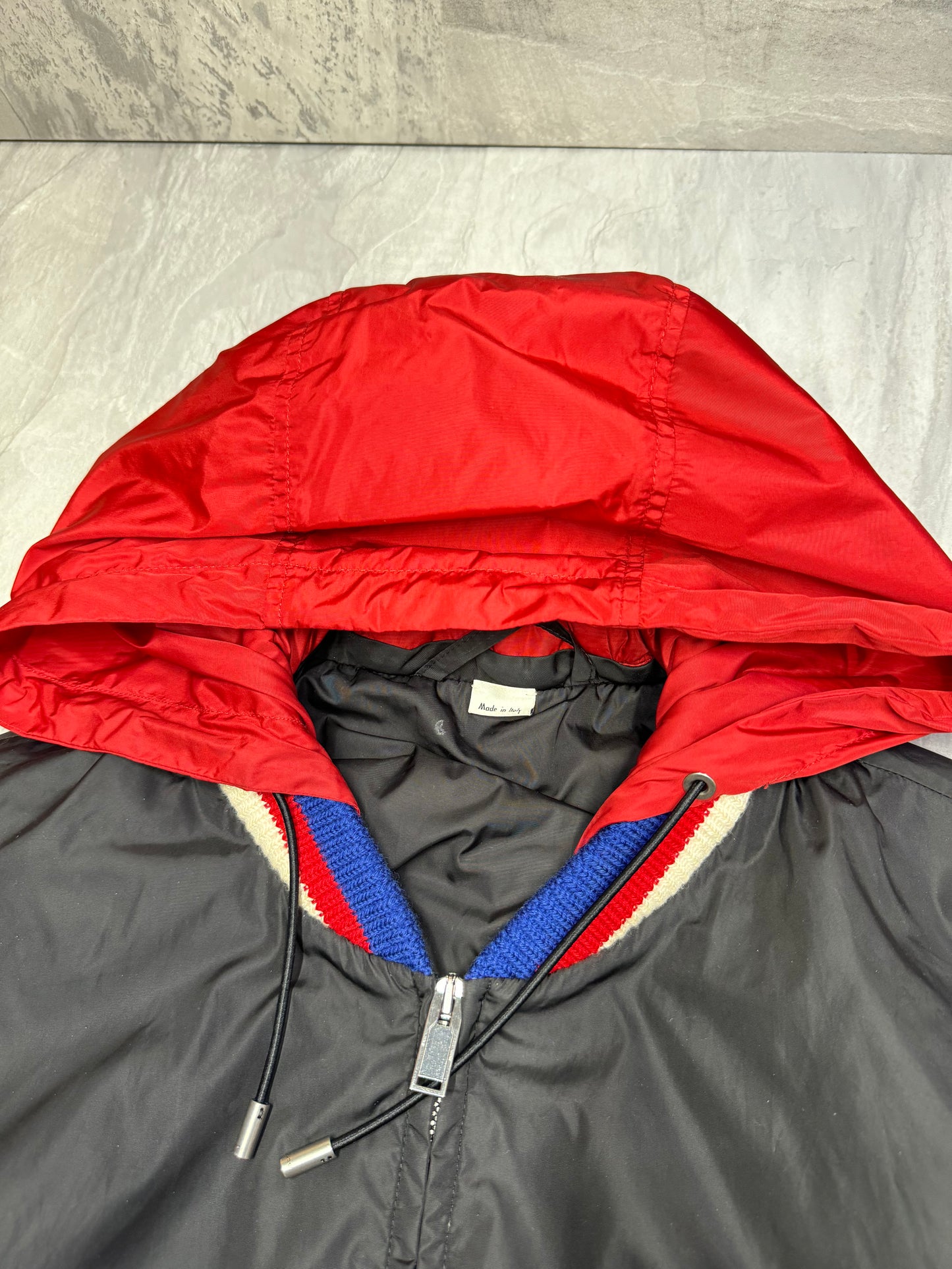 Gucci Windbreaker Size 52 (Fits Medium/Large)