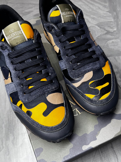 Valentino Camo Trainer UK7