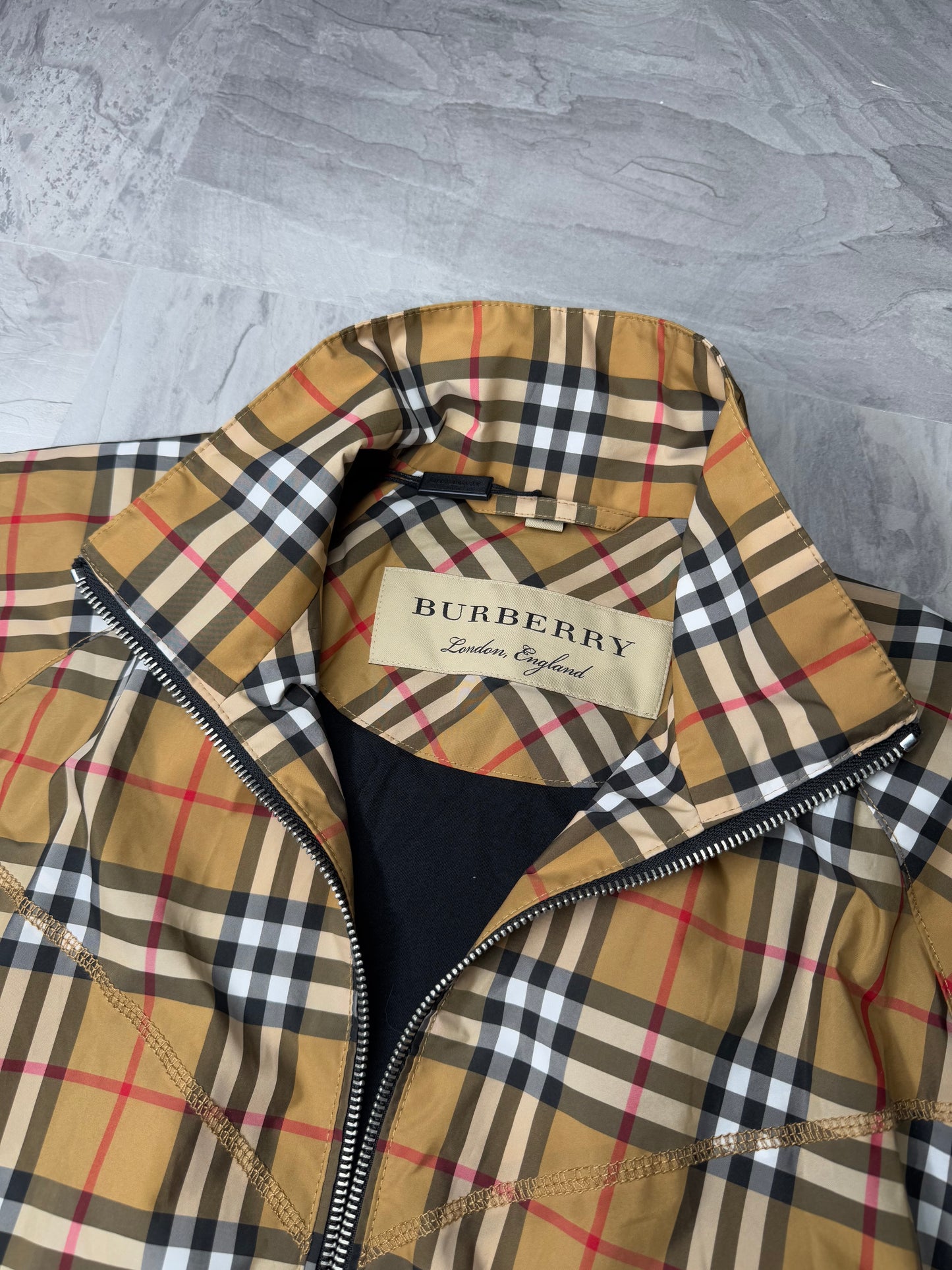 Burberry Jacket Chequered Small