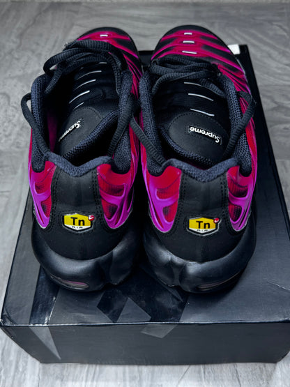 Supreme Nike TN UK 9