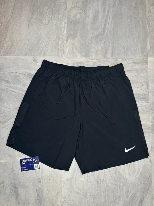 Nike Challenger Shorts Black