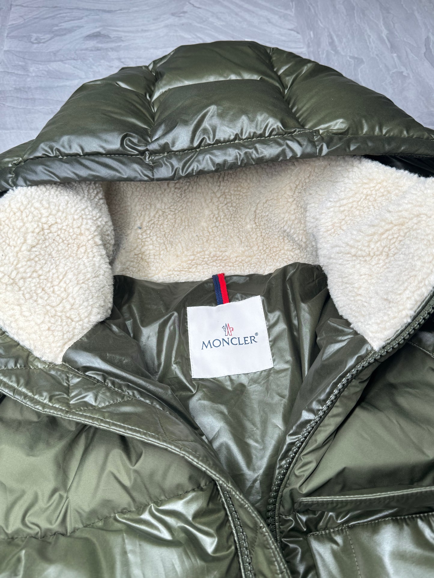 Moncler Bayuda Down Jacket Small/Medium