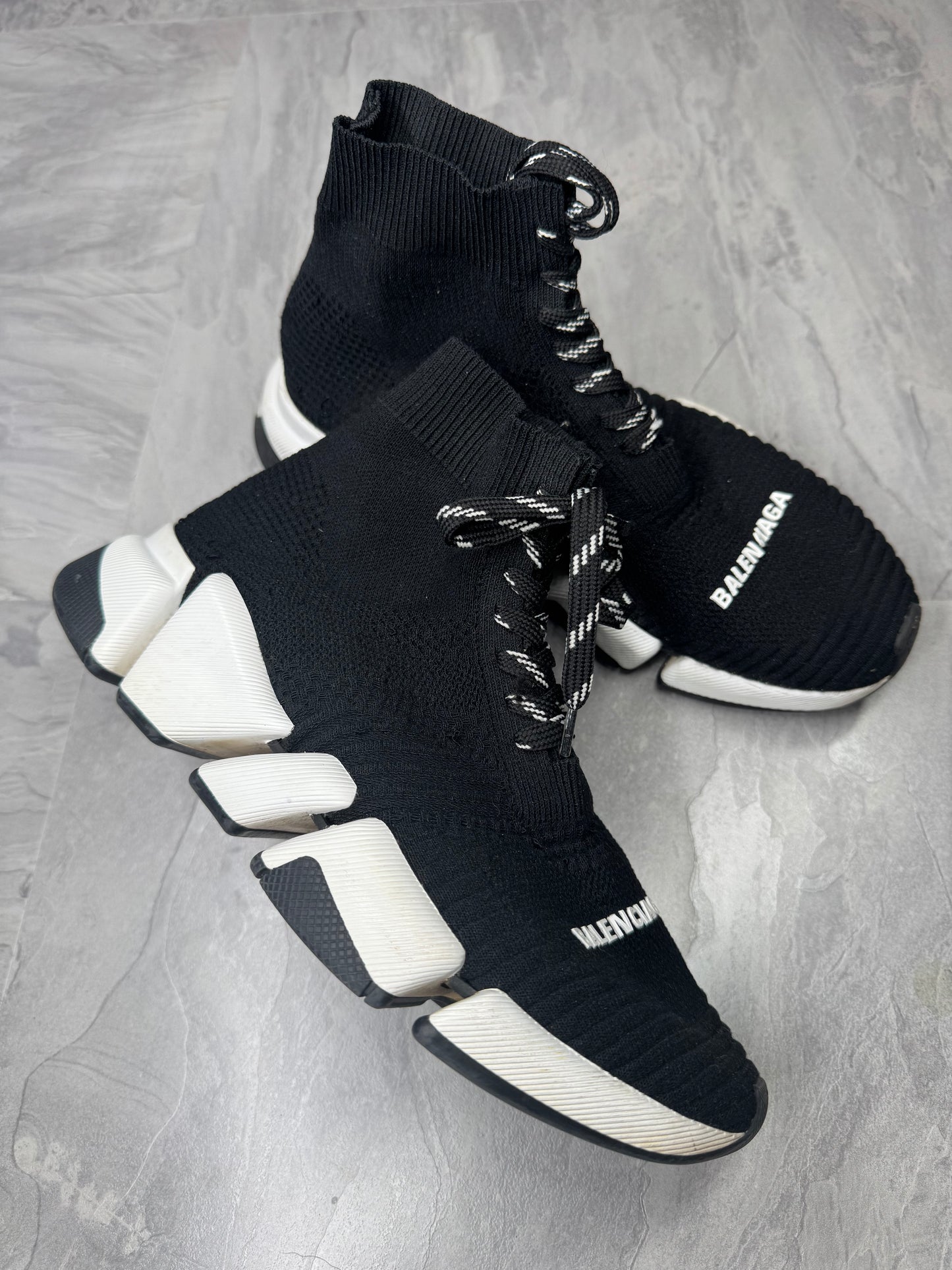 Balenciaga Speed Runners Laced UK3